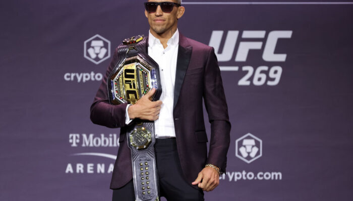 Charles Oliveira - Dustin Poirier.  Forecast and announcement for the fight
