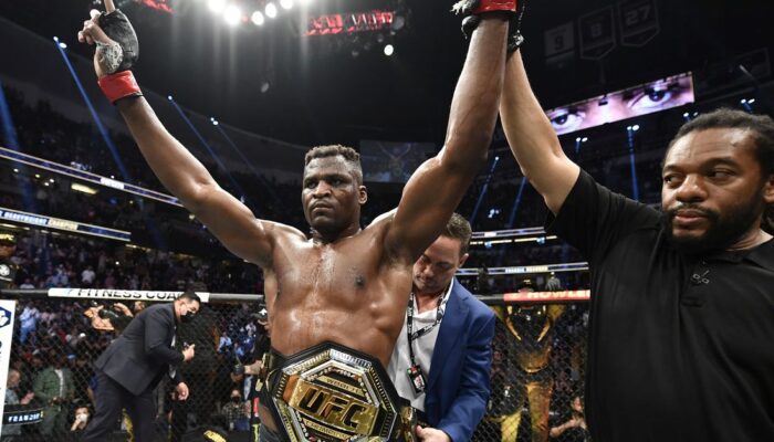 francis-ngannou-reacts-when-dana-white-doesnt-put-a-belt-jpg