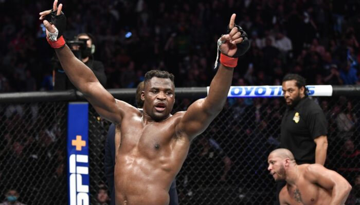 jon-jones-reacts-to-francis-ngannous-win-over-ciryl-gane-jpg