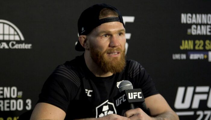 matt-frevola-reacts-after-a-record-four-knockdowns-during-the-jpg
