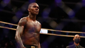 israel-adesanya-reveals-he-just-signed-his-ufc-271-bout-jpg