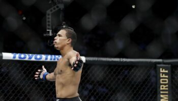 journey-newson-vs-fernie-garcia-on-tap-for-ufc-274-jpg