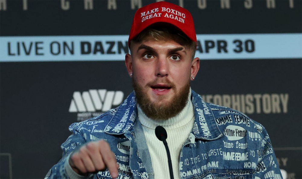 Bloggaren Jake Paul erbjöd ett avtal till UFC:s president