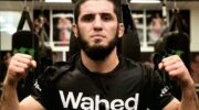 Islam Makhachev gick in i de tre bästa UFC lättviktarna