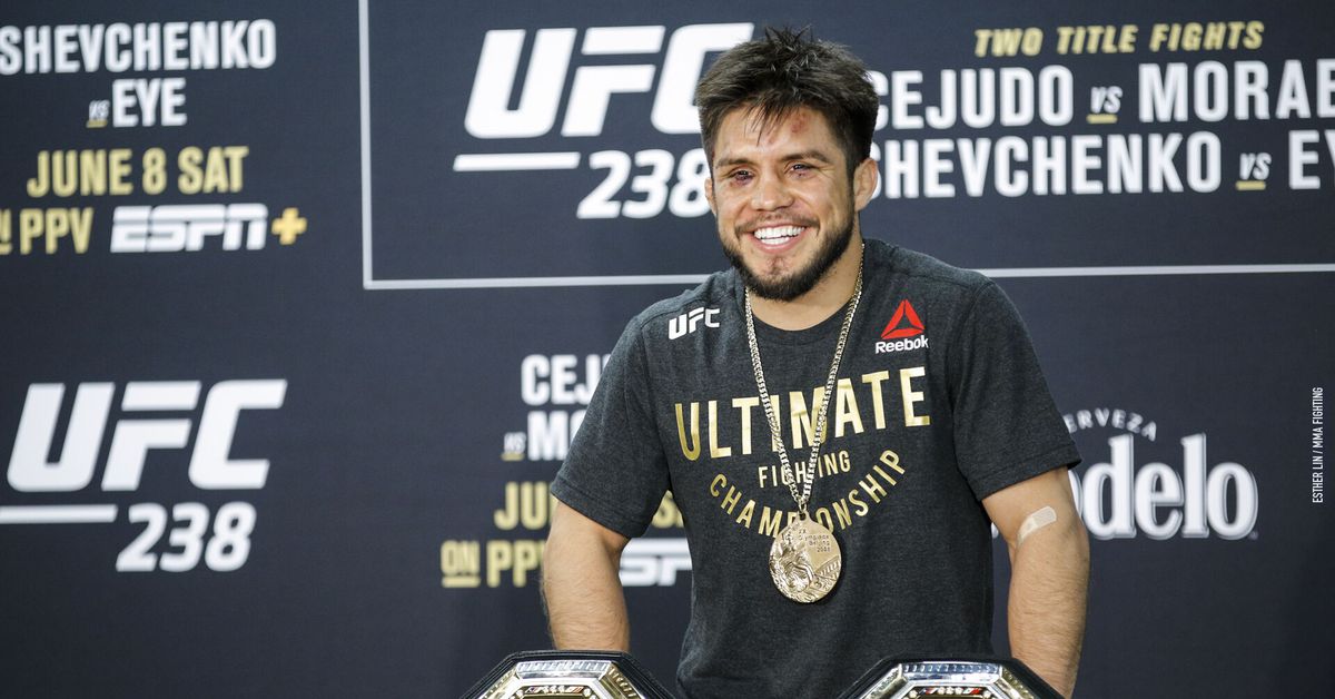 henry-cejudo-who-is-returning-to-retirement-plans-to-rejoin-jpg