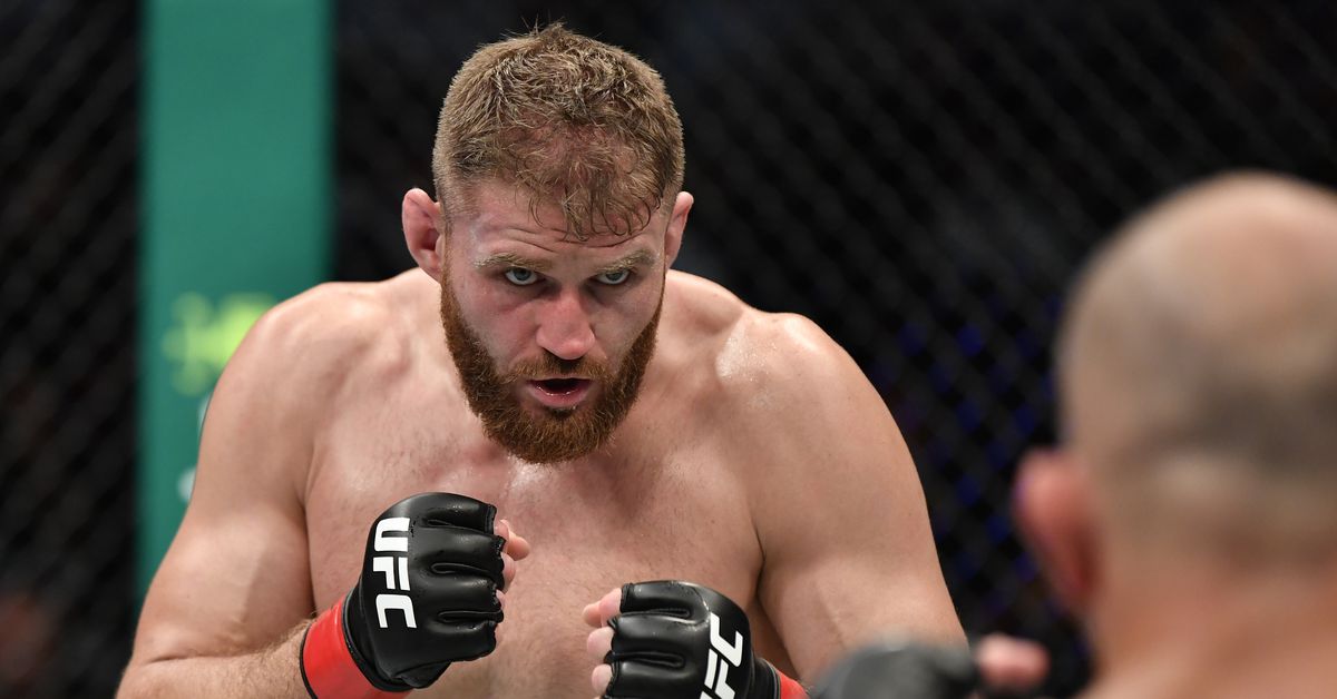 jan-blachowicz-details-scary-injury-that-left-him-temporarily-paralyzed-jpg