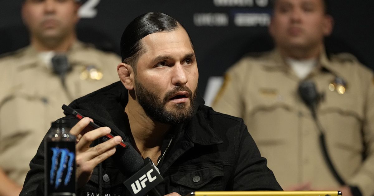 jorge-masvidal-issued-stay-away-order-from-colby-covington-enters-jpg
