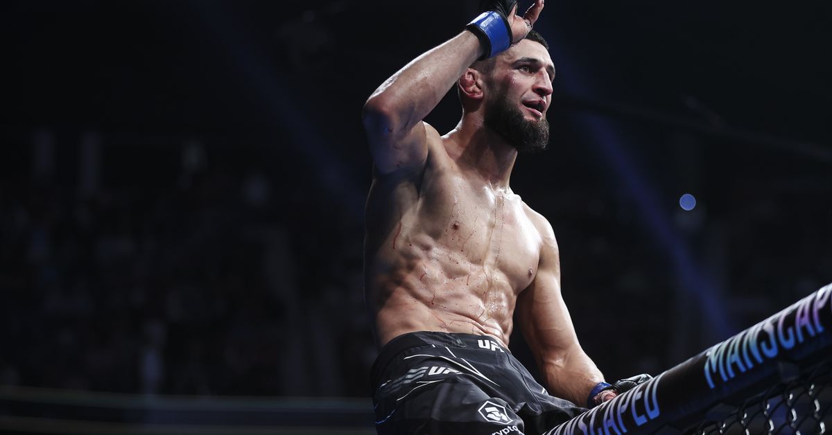 ufc-273-post-fight-show-was-khamzat-chimiev-able-to-live-jpg