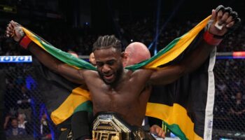 ufc-273-results-aljamain-sterling-wins-split-decision-over-petr-jpg