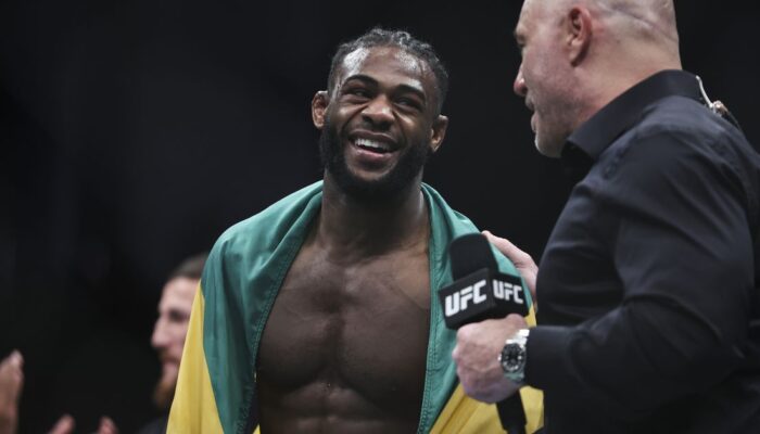 aljamain-sterling-reveals-400k-purse-in-response-to-michael-chandler-jpg