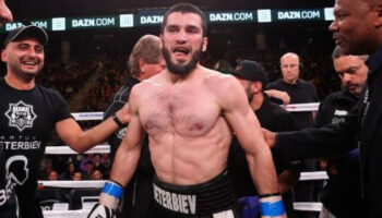 artur-beterbiev-joe-smith-officially-boxers-statements-jpg