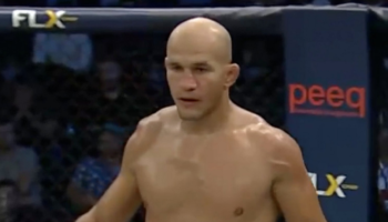 eagle-fc-47-results-junior-dos-santos-injures-shoulder-hector-png