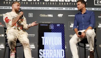 eddie-hearn-clears-up-average-fighter-comments-about-jake-paul-jpg