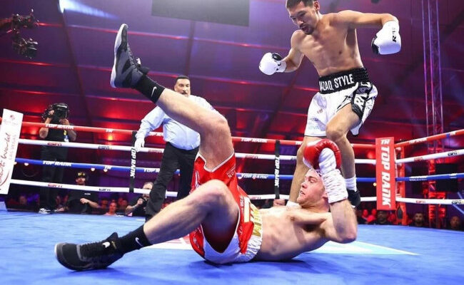 endred-skal-kaempe-mod-almkhanuly-eller-forblive-uden-en-titel-jpg