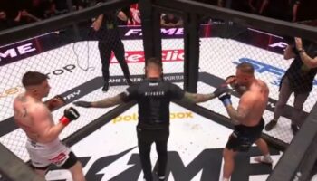 missed-fists-norman-parke-defeats-his-heavyweight-opponent-in-jpg