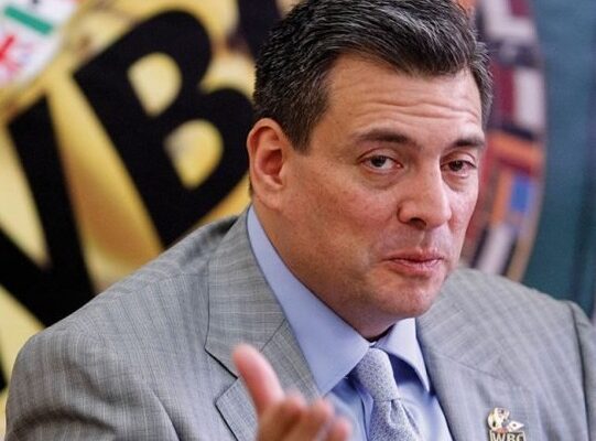 praesidenten-for-wbc-slog-ud-mod-wba-respektens-dage-er-jpg
