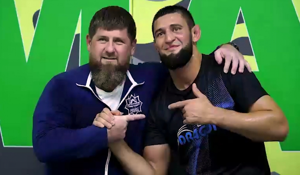 Ramzan Kadyrov sparrade med Khamzat Chimaev