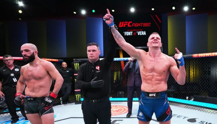 ufc-vegas-53-video-grant-dawson-snatches-late-rear-naked-choke-jpg