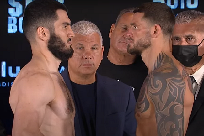 Beterbiev-Smith.  Weighing