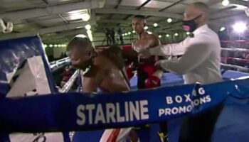 Boxer i mästerskapskampen attackerade den osynlige mannen och hamnade på sjukhuset