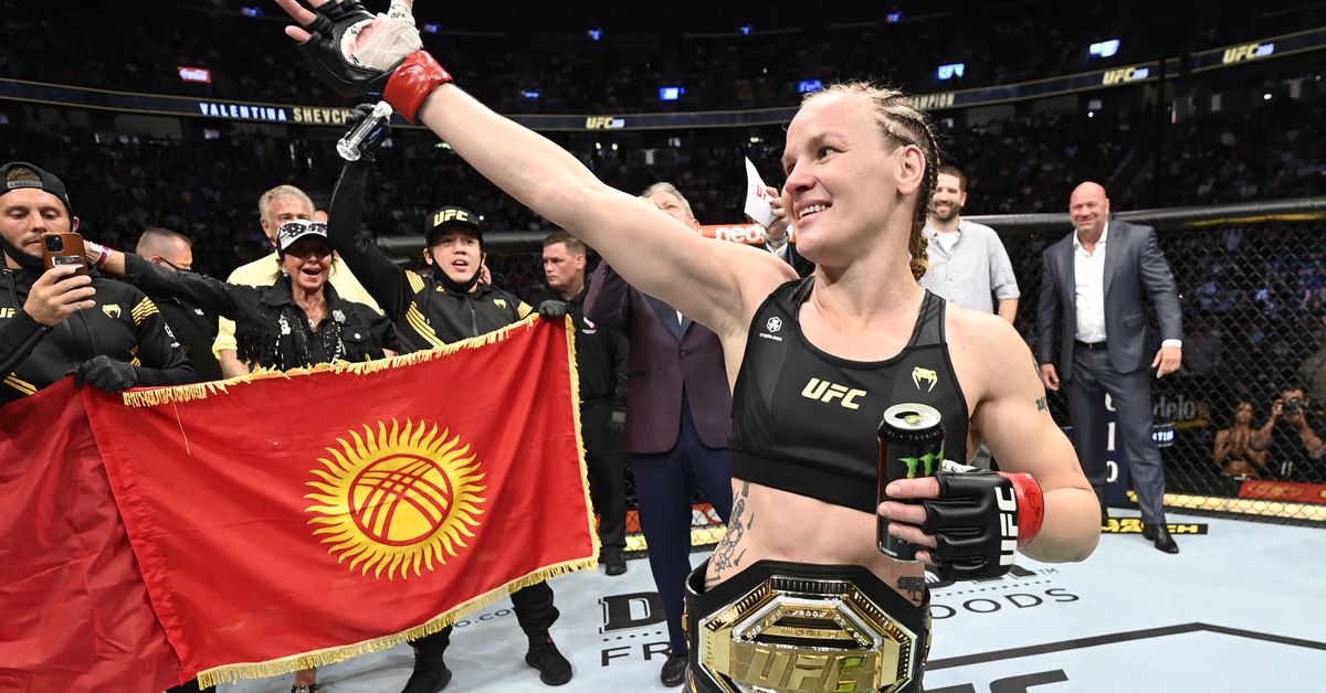 dana-white-open-to-valentina-shevchenko-hunting-second-title-after-jpg