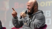 Ismailov gav råd till Mineev om att ta sig ur en svår situation