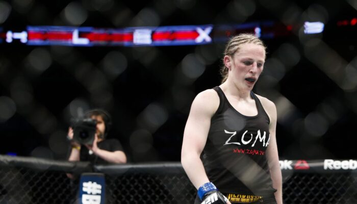sarah-kaufman-announced-her-retirement-from-mma-i-loved-every-jpg