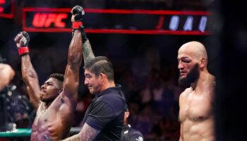 ufc-austin-results-joaquin-buckley-bludgeons-albert-duraevs-eye-leading-jpg
