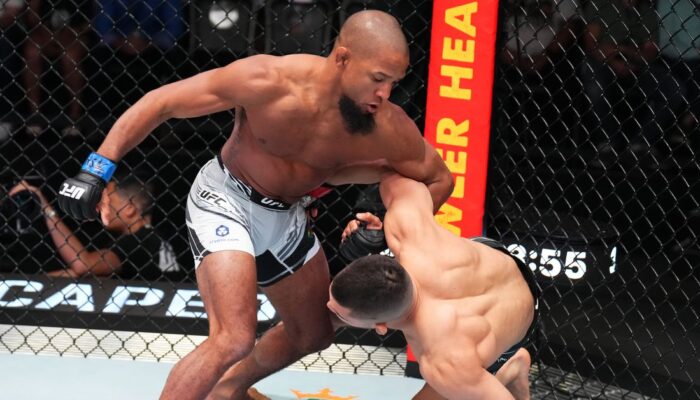 ufc-vegas-56-video-tony-gravely-flattens-johnny-munoz-with-jpg