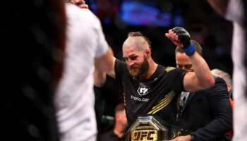 video-7-tusinde-mennesker-gik-paa-gaden-i-brno-for-jpg