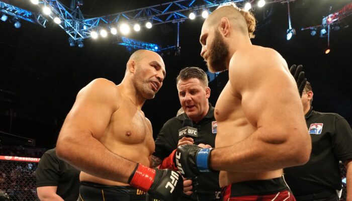 jiri-prochazka-vs-glover-teixeira-2-in-talks-for-ufc-jpg