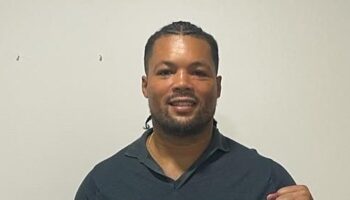 joyce-tankte-pa-det-osynliga-jag-slar-ut-dig-sager-jpg