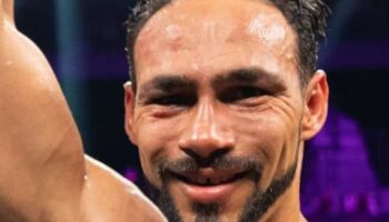 keith-thurman-gar-med-pa-a-kjempe-med-conor-benn-jpg