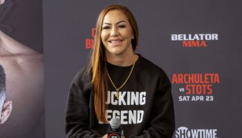 morning-report-cris-cyborg-a-free-agent-who-has-signed-jpg