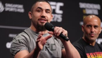 morning-report-robert-whittaker-considering-a-move-up-to-205-jpg