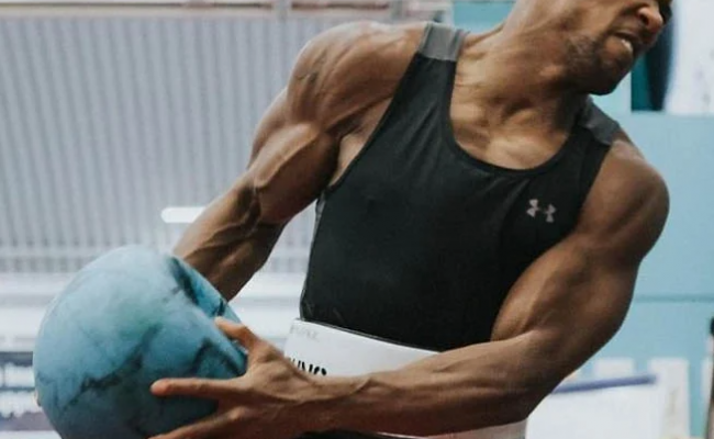 photo-of-anthony-joshua-a-week-before-the-rematch-with-png