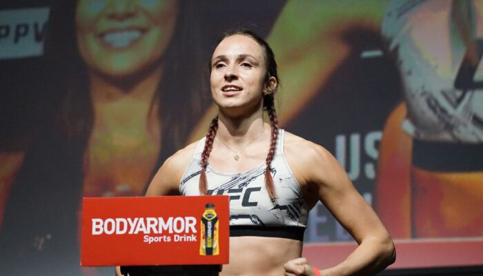 ufc-278-results-lucie-pudilova-delivers-vicious-elbow-strikes-to-jpg