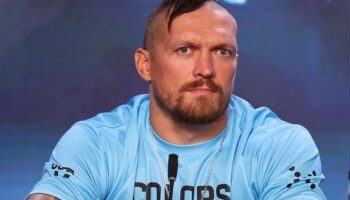 usyk-visade-form-tva-veckor-fore-kampen-med-joshua-video-jpg