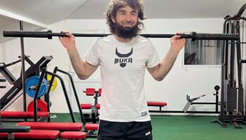 Zabit Magomedsharipov promised to think about returning