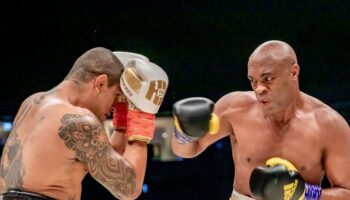 anderson-silva-was-granted-a-boxing-license-in-arizona-jpg
