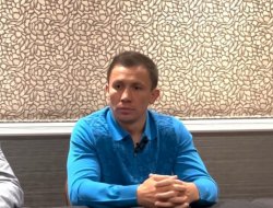 golovkin-put-canelo-in-his-place-and-advised-not-to-jpg