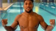 joshua-decided-to-defeat-usyk-at-least-in-this-photo-jpg