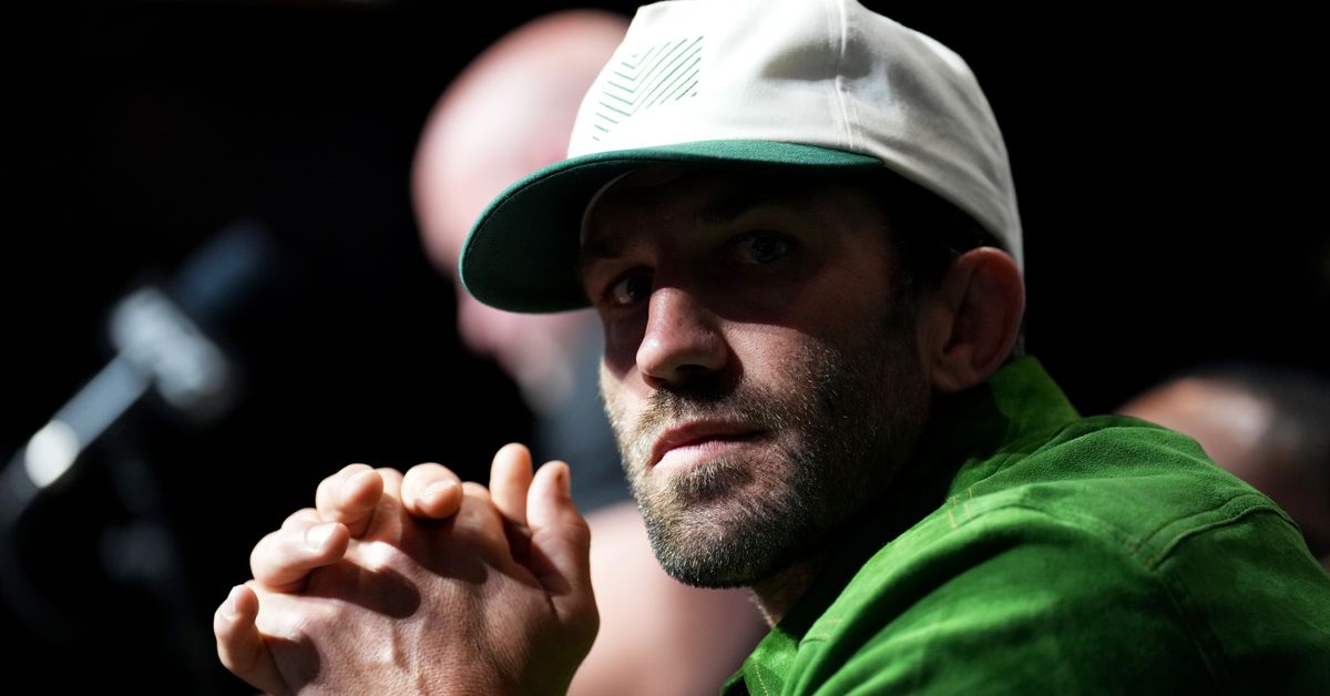 luke-rockhold-picks-his-three-favourite-fights-and-warns-the-jpg