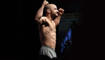 Marlon Moraes signs with PFL