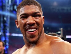 should-joshua-have-agreed-to-fight-fury-opinion-of-the-jpg