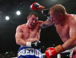 two-wins-in-one-night-the-australian-heavyweight-ended-his-jpg