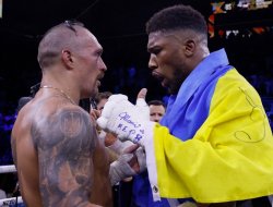 usyk-wants-to-help-joshua-prepare-for-the-fight-with-jpeg