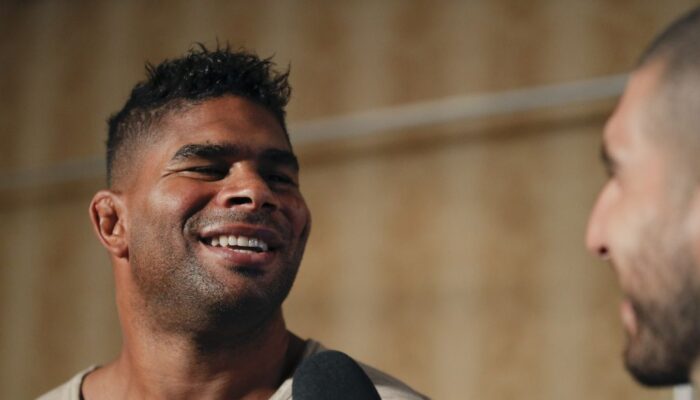 alistair-overeem-and-badr-hari-discuss-how-they-have-set-jpg