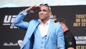 charles-oliveira-says-islam-makhachev-fight-is-only-happening-because-jpg