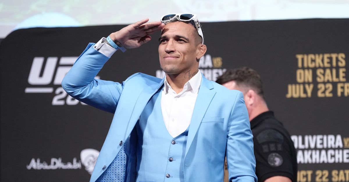 charles-oliveira-says-islam-makhachev-fight-is-only-happening-because-jpg